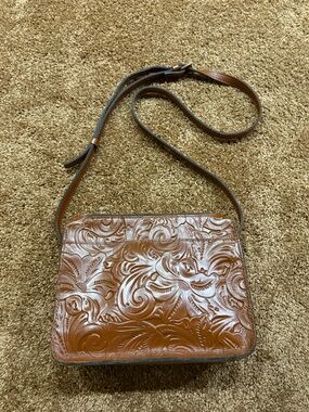 Patricia Nash Poppy Tooled/Embossed Floral Crossbody Bag